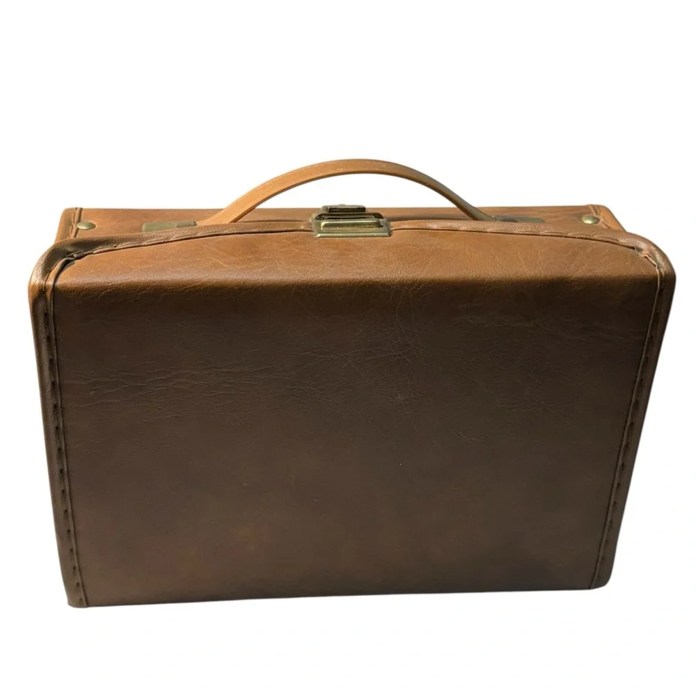 Vintage 1970s Classic Brown Vinyl Cassette Tape Case Carrier MINTY Holds 12